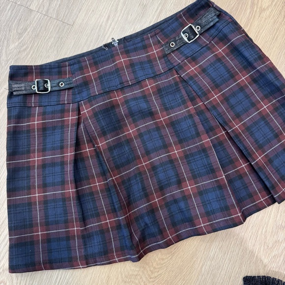 Lip Service Navy and Burgundy Plaid Pleated Mini Skirt with Buckles - Picture 5 of 5